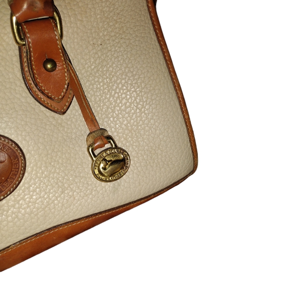 Vintage 1995 Dooney & Bourke Cream/Brown Pebble Leather Handbag Satchel - Picture 6 of 15